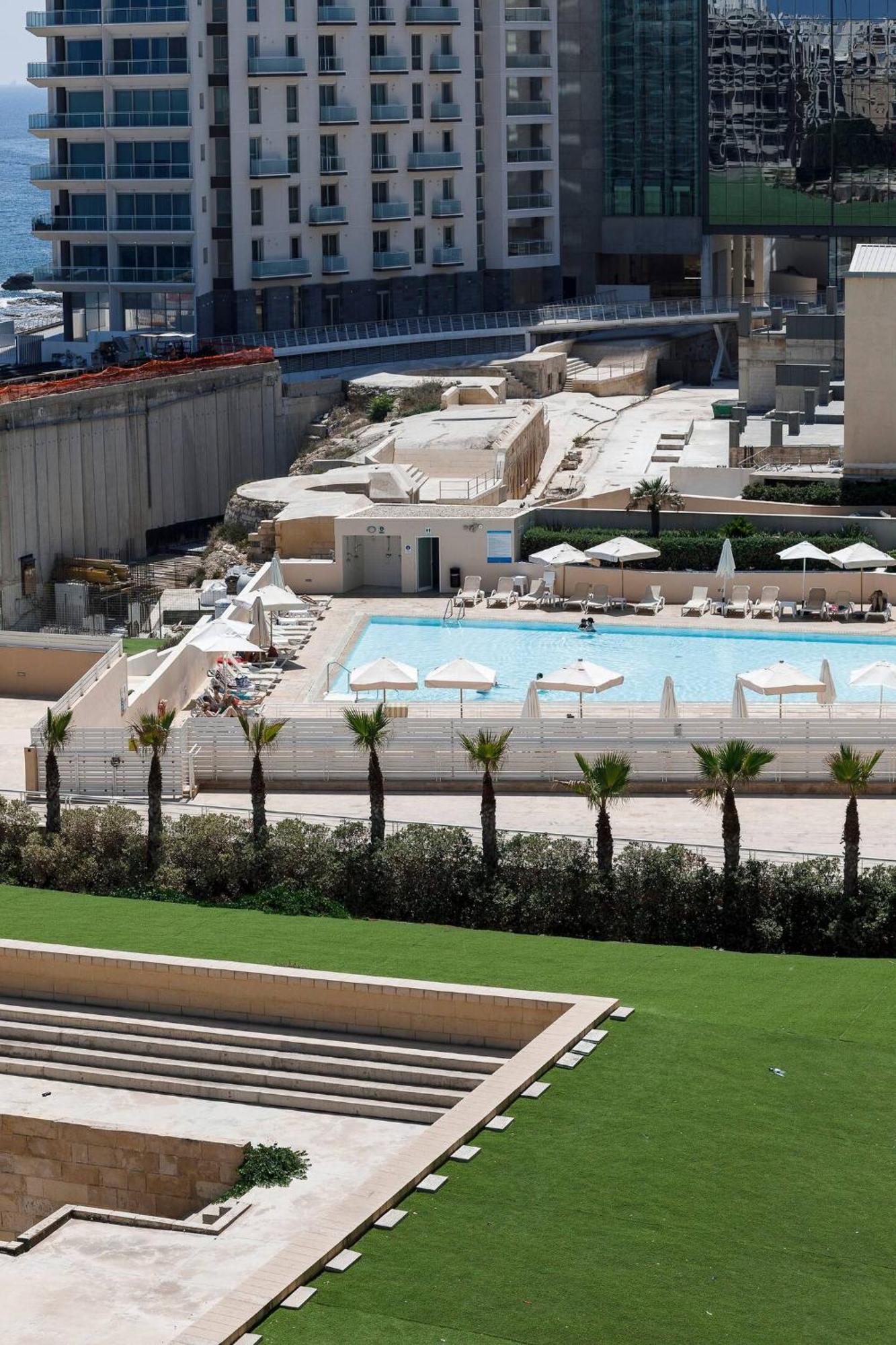 Fort Cambridge Apartments By Homely سليمة المظهر الخارجي الصورة