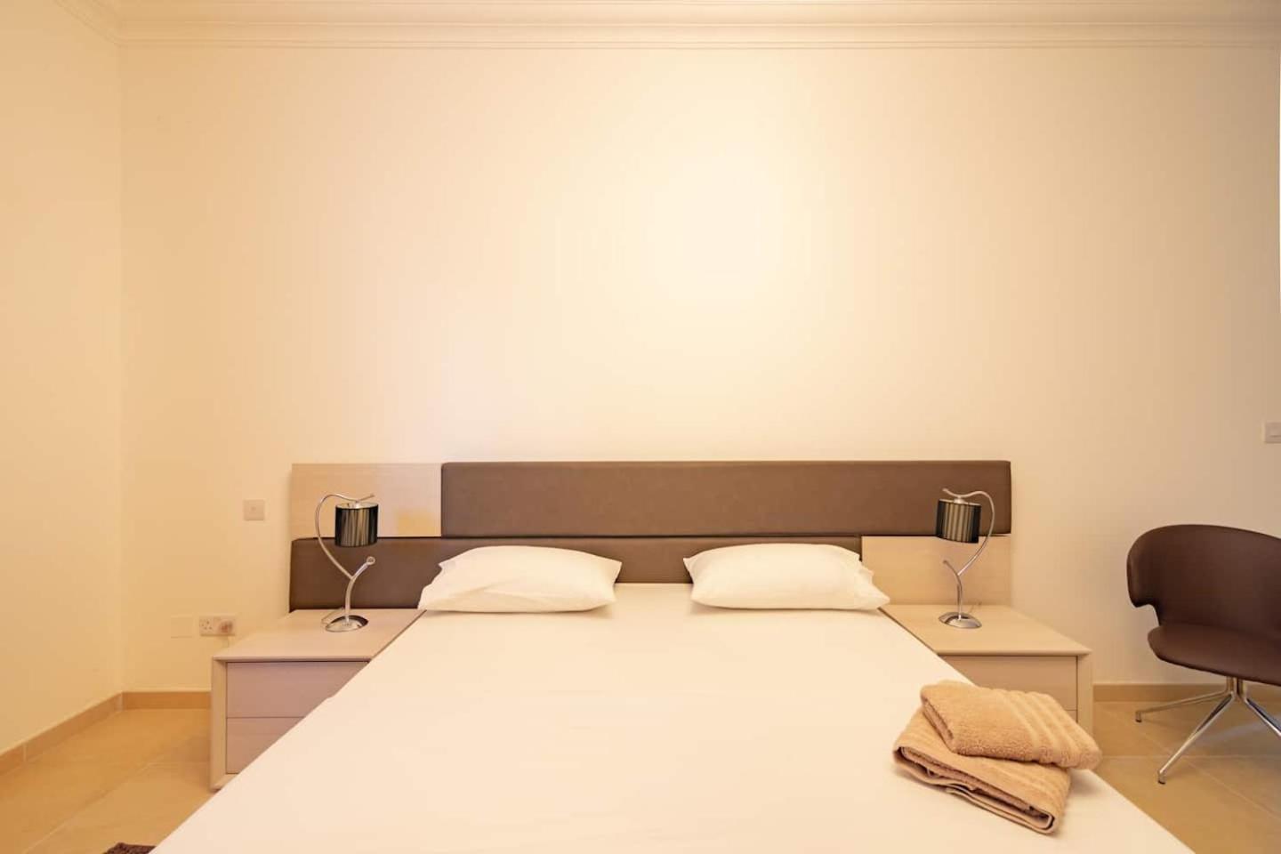 Fort Cambridge Apartments By Homely سليمة المظهر الخارجي الصورة